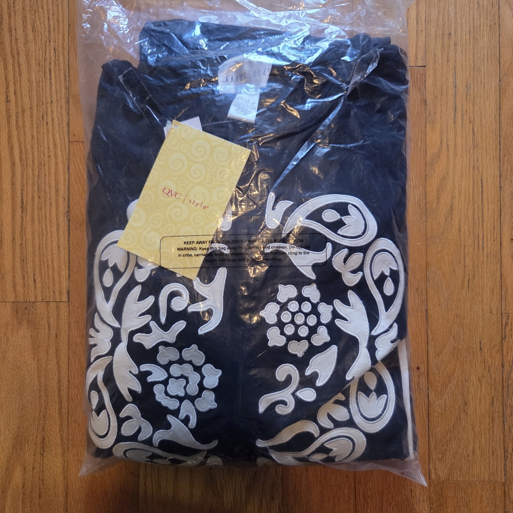 Sport Savvy Black and Off White Floral Joggers 3 pc set Top Jacket Pants 2X